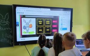 Innovation and Digital Education Academy (4)