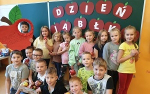 Dzień Jabłka w klasie 2a i 3a. (9)