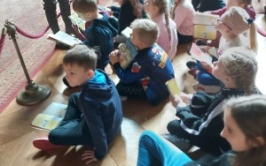 Wycieczka klasy 3a i 3b do Muzeum Zamkowego w Pszczynie. (14)